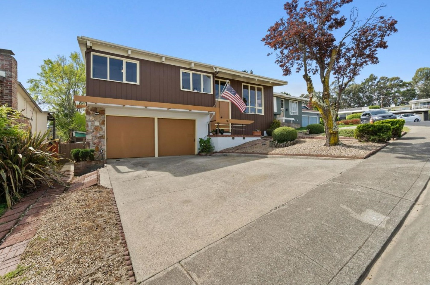 141 Yorkshire Ct, San Bruno, CA 94066