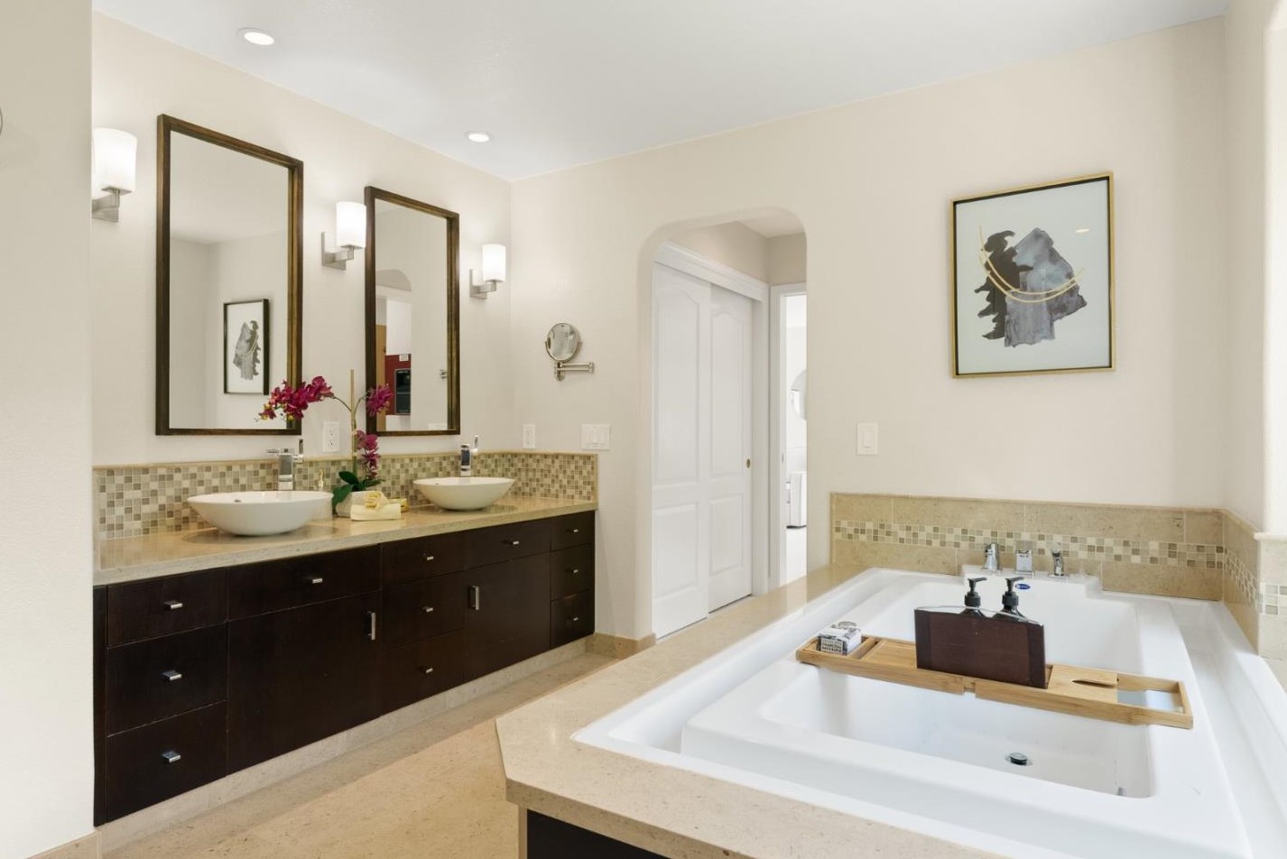 21720 Villa Oaks Ln, Saratoga CA  95070-9741 exterior
