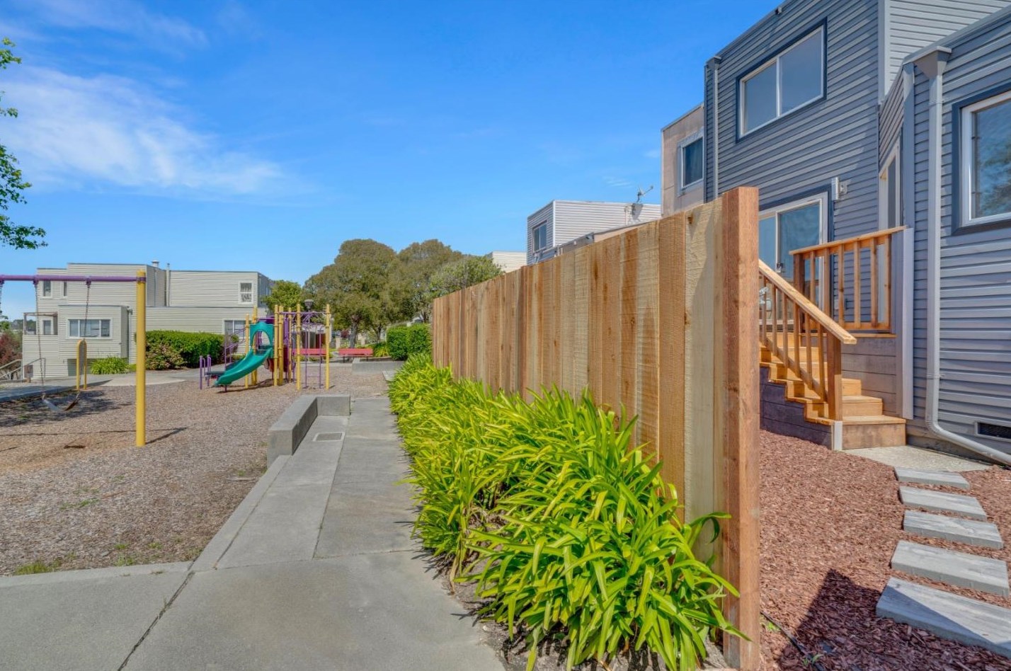 2242 Wexford Ave, South San Francisco CA  94080-5511 exterior