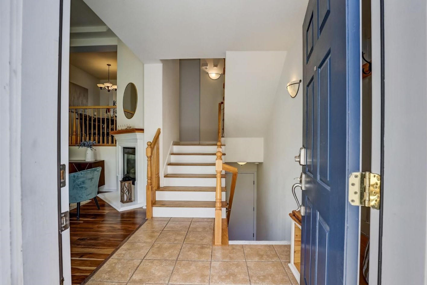 3697 Whitworth Dr, Pleasanton, CA 94568-1379