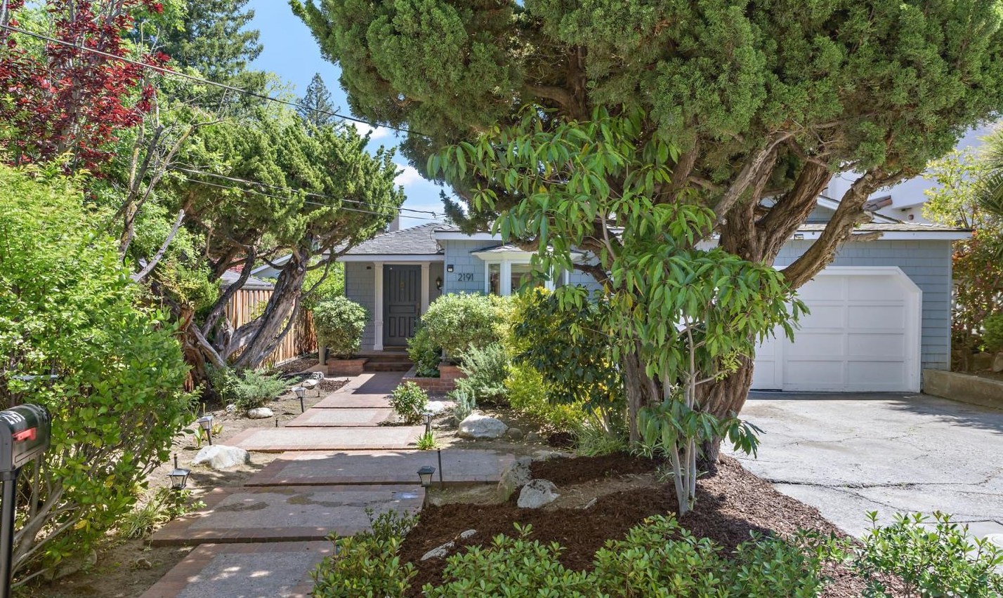 2191 Valparaiso Ave, Menlo Park, CA 94025-6507