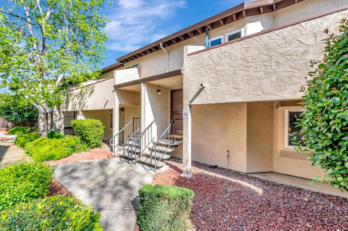 1015 Helen Ave 1, Sunnyvale, CA 94086