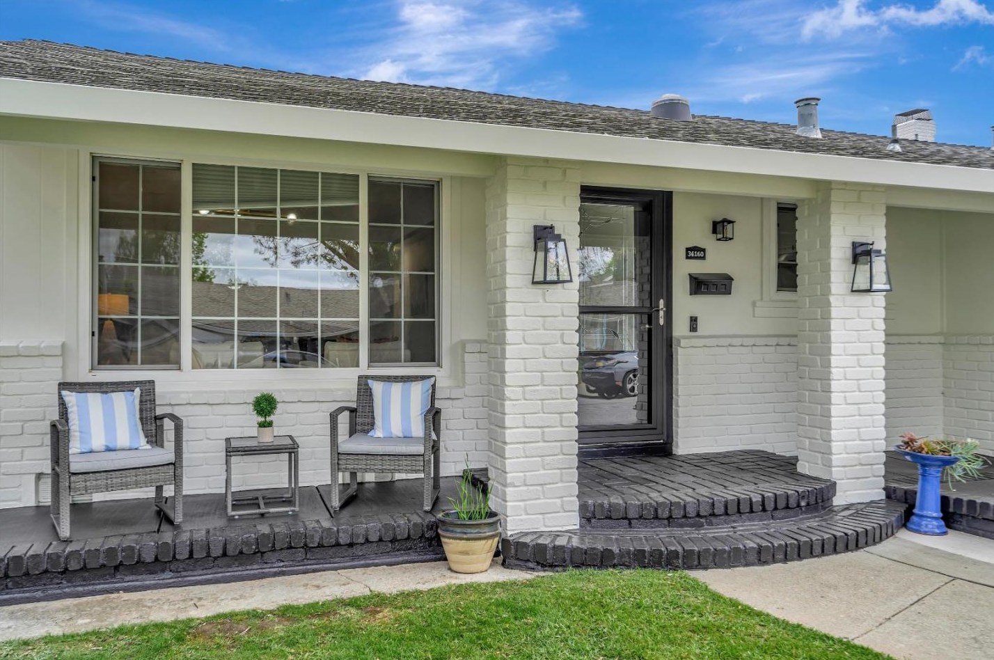 34160 Cartwright Pl, Fremont, CA 94555-1405