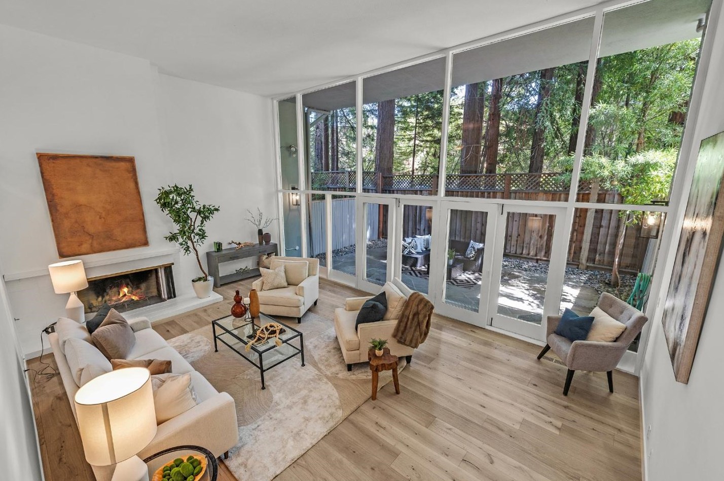 136 Stone Pine Ln, Menlo Park, CA 94025-3051