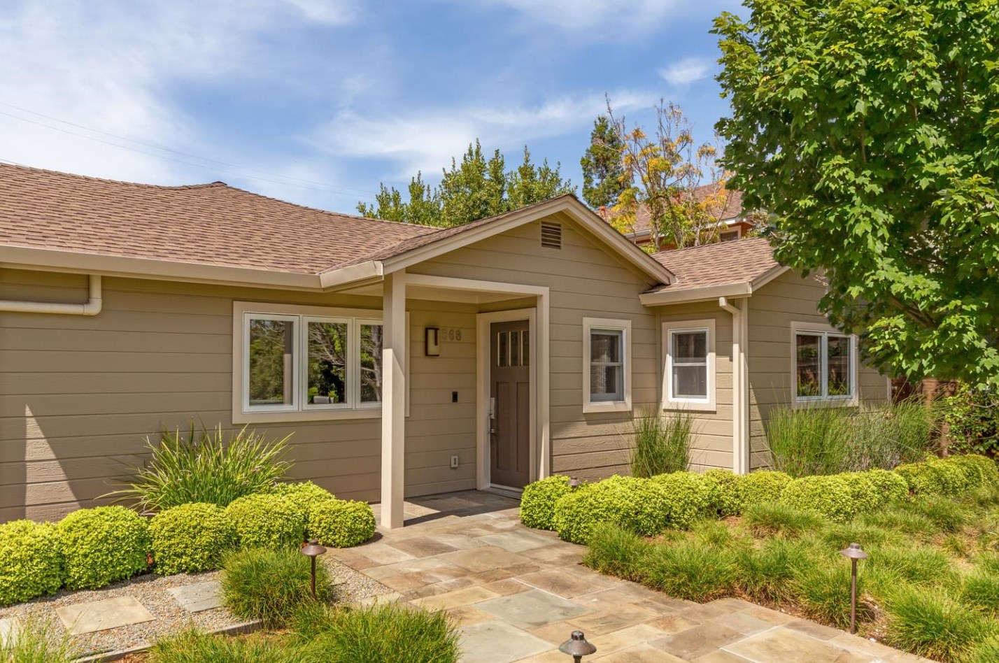 568 Gabilan St, Los Altos, CA 94022