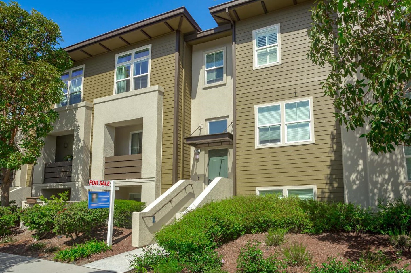2893 Baze Rd, San Mateo, CA 94403-3436