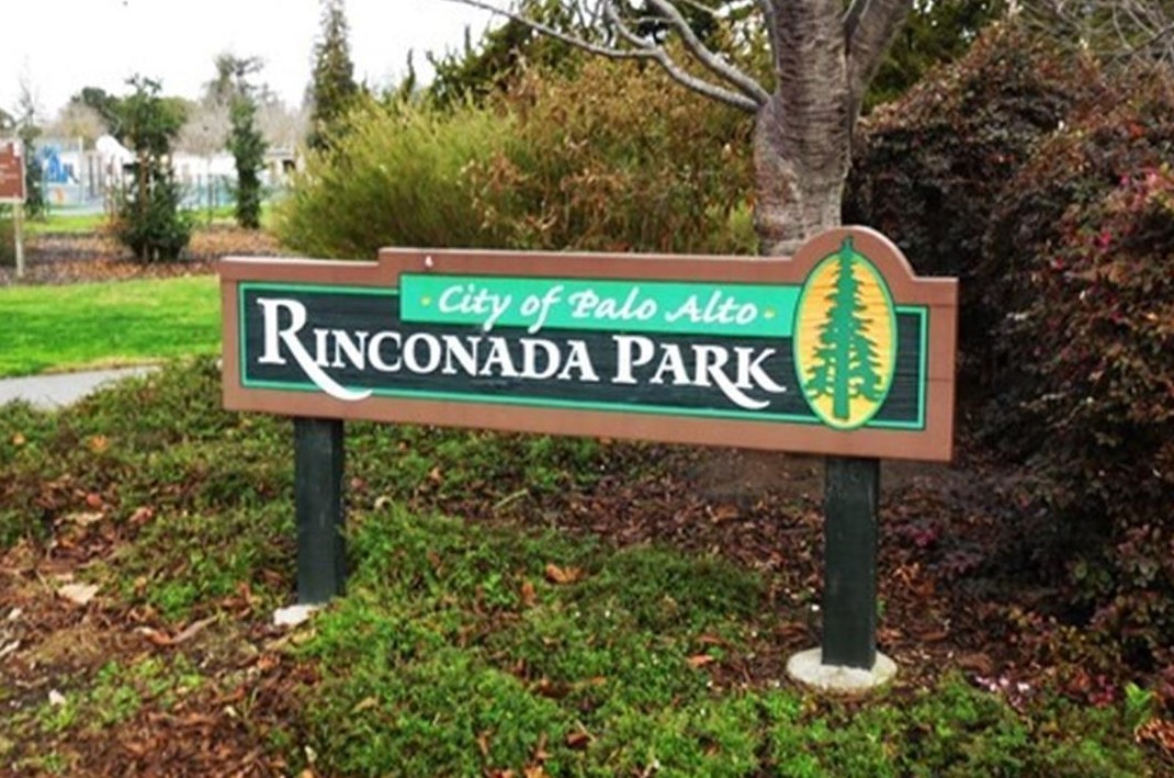 1125 Byron St, Palo Alto CA  94301-3211 exterior