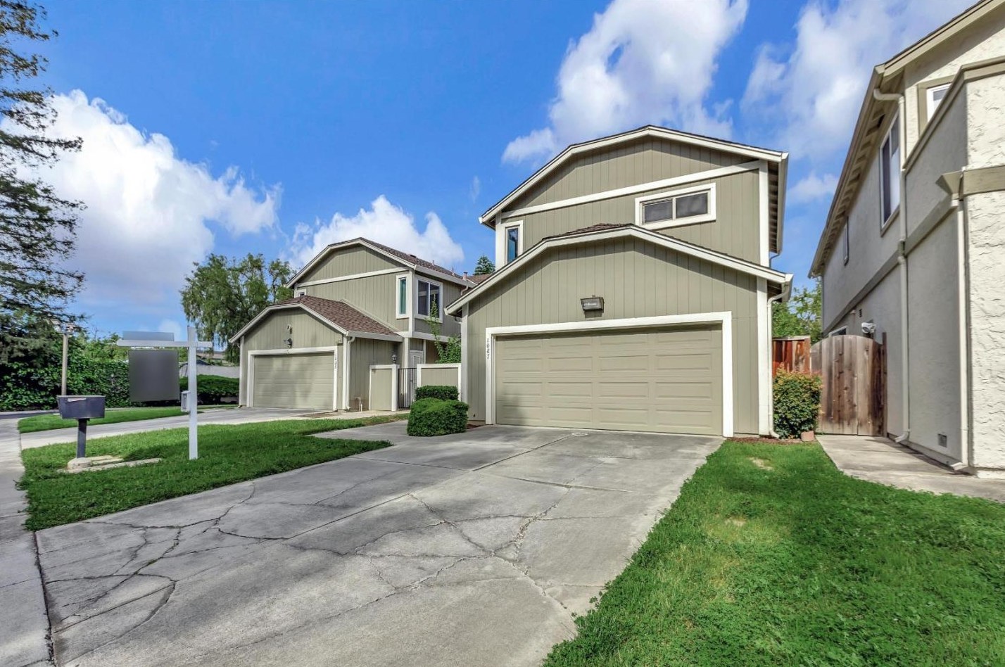1087 Longshore Dr, San Jose, CA 95128-3850