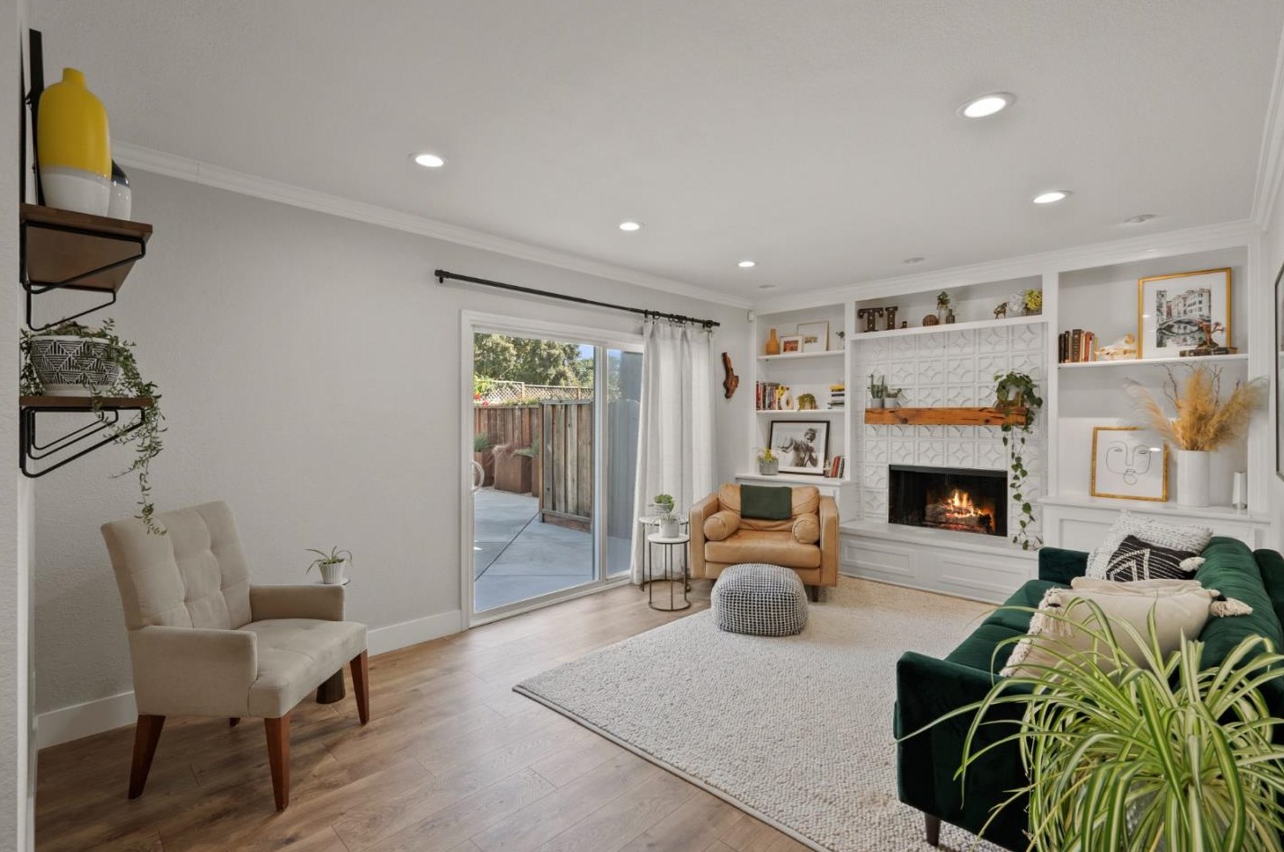 3736 Thousand Oaks Dr, San Jose CA  95136-1445 exterior