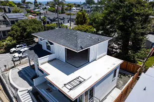 380 Lake Ave, Santa Cruz, CA 95062 - Photo 1