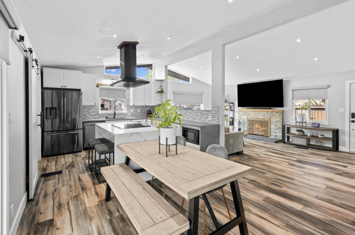 1430 Spruce St, Livermore CA  94551-1918 exterior