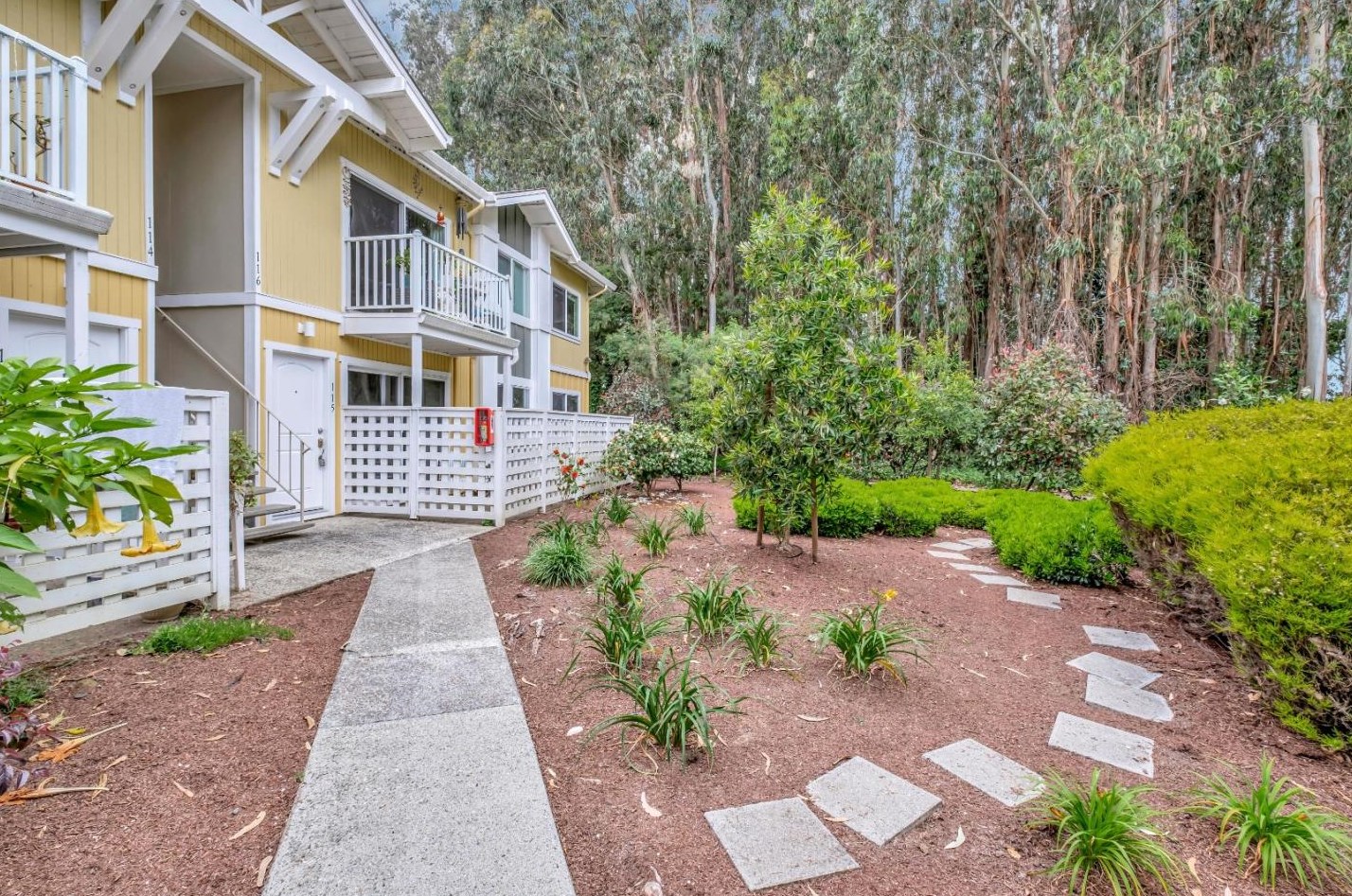 755 14th Ave 115, Santa Cruz, CA 95062