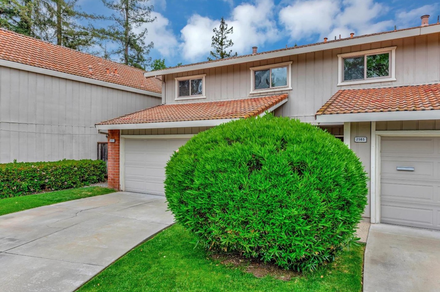 2573 Tolworth Dr, San Jose, CA 95128