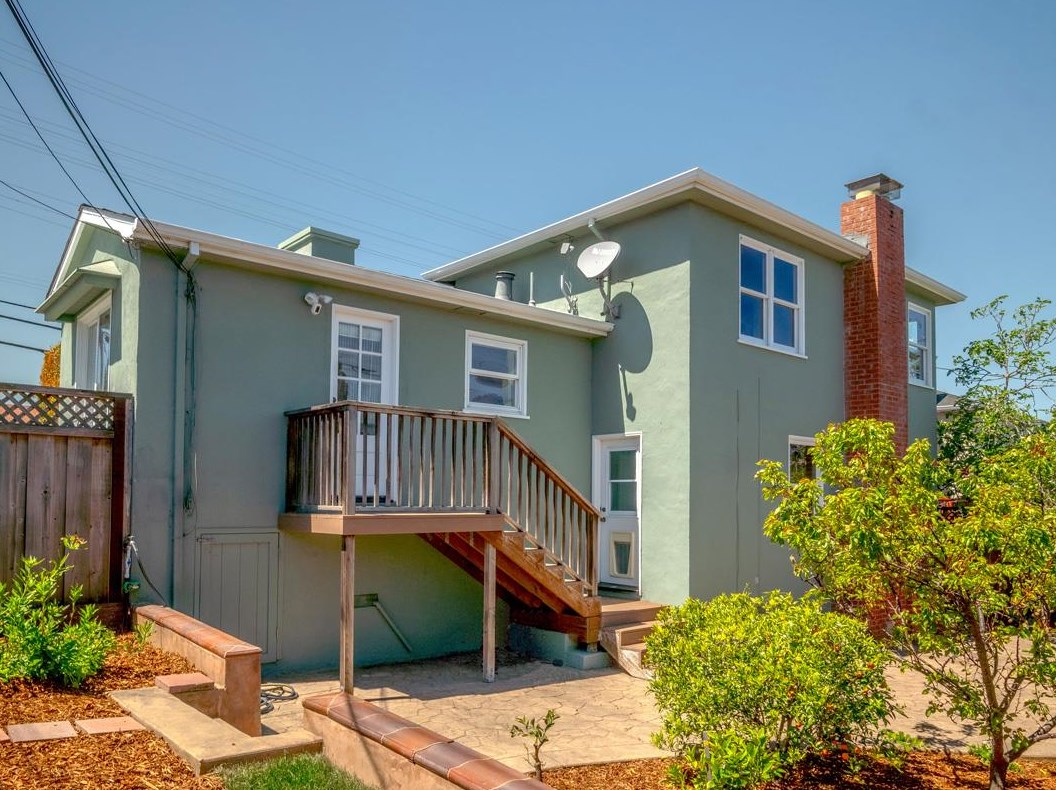 276 37th Ave, San Mateo CA  94403-4325 exterior