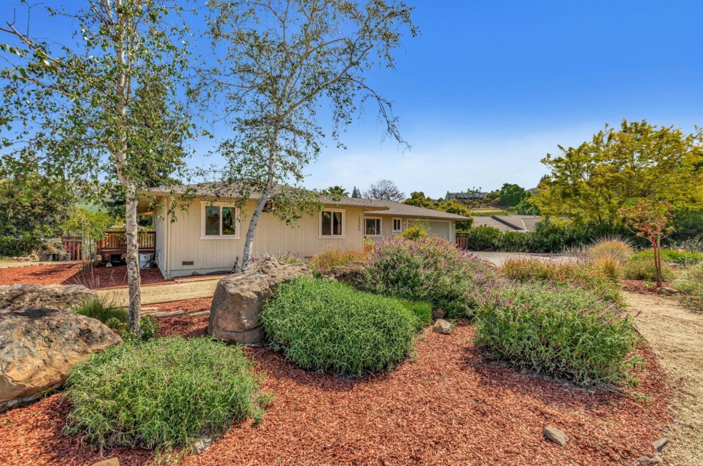 16590 Jackson Oaks Dr, Morgan Hill, CA 95037-6904