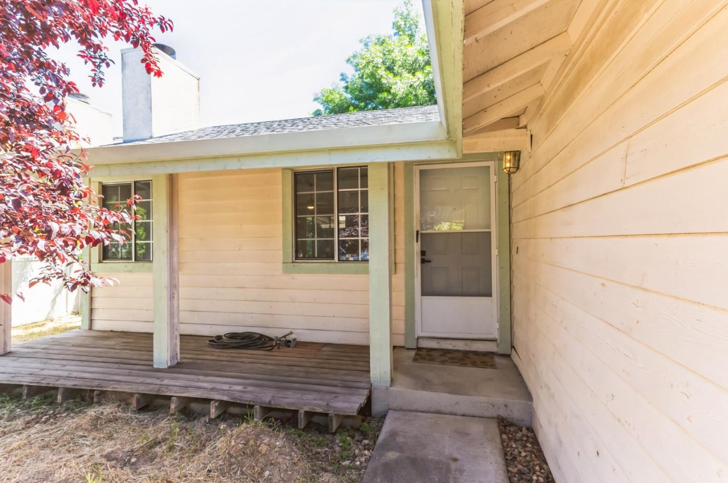 567 Shannon Dr, Vacaville, CA 95688-9397
