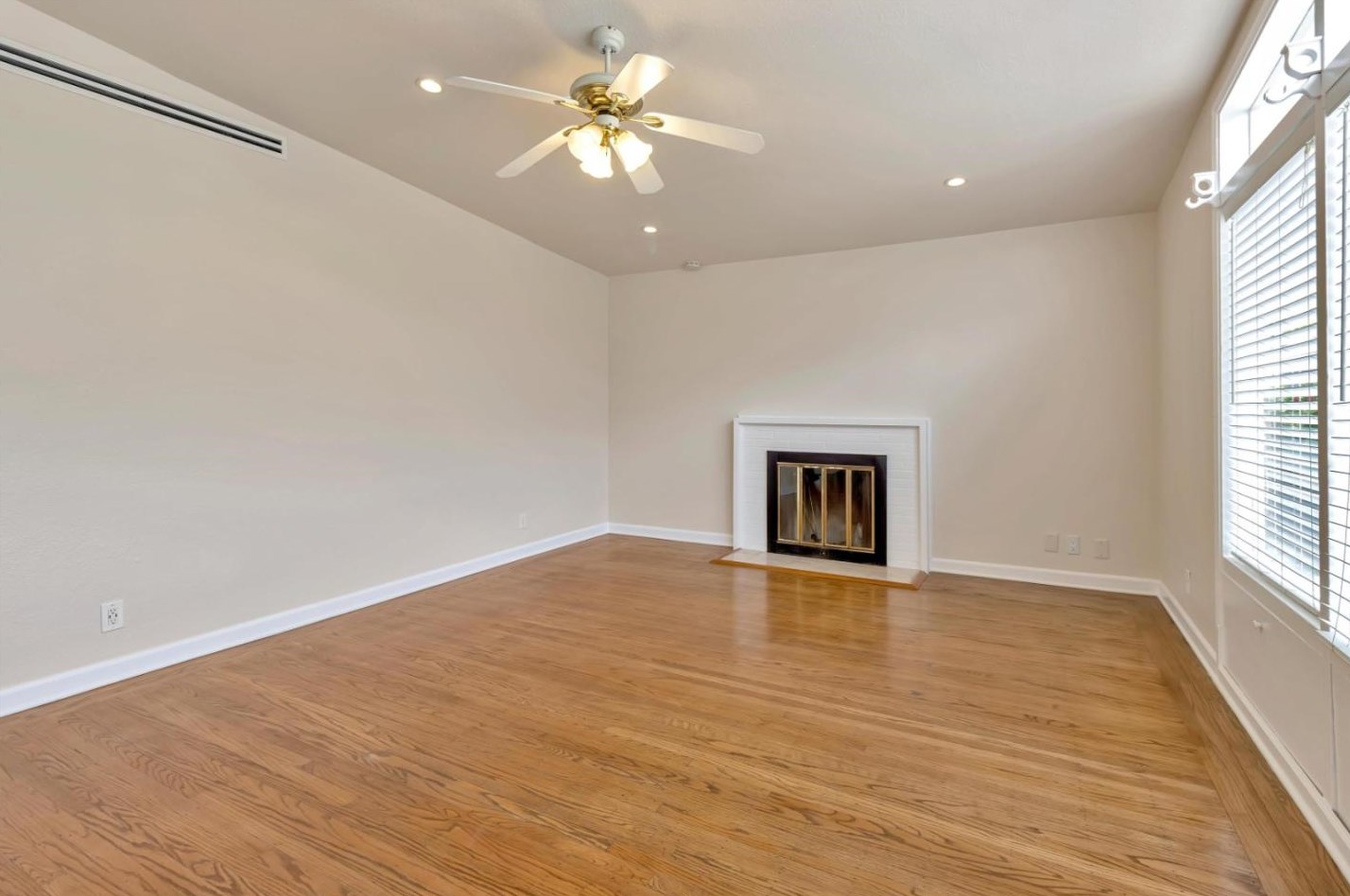 10241 Stonehedge Ct, San Jose, CA 95127-3700
