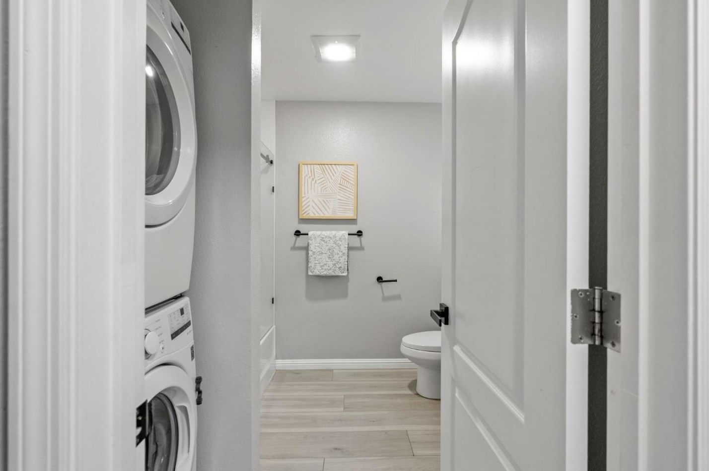 1022 Yarwood Ct, San Jose CA  95128-4726 exterior