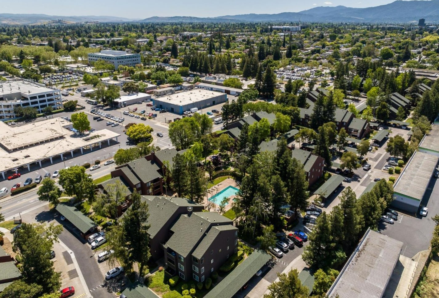 1022 Yarwood Ct, San Jose CA  95128-4726 exterior