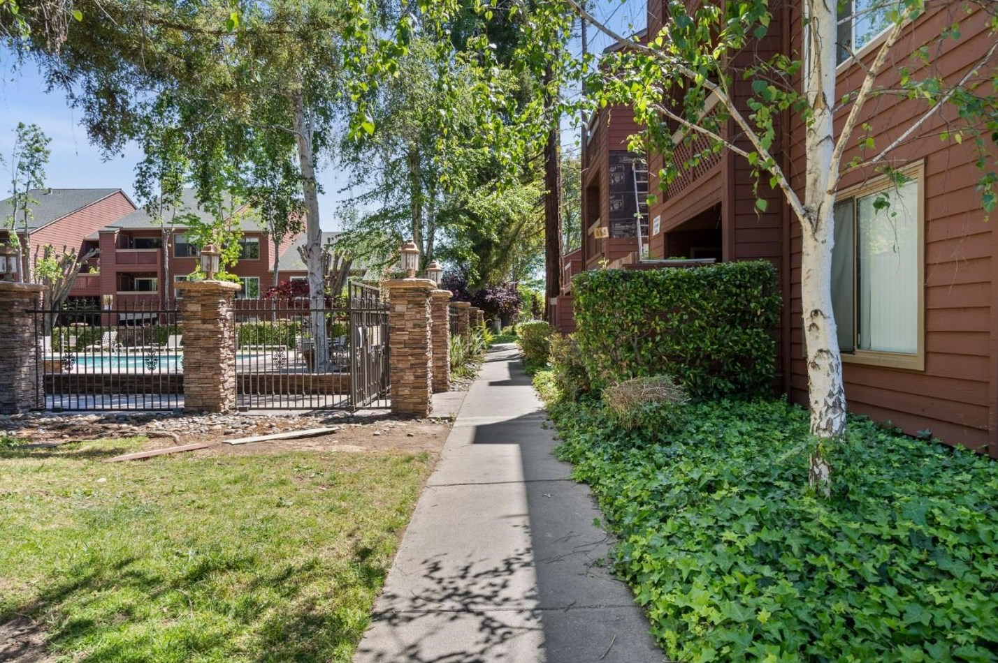 1022 Yarwood Ct, San Jose, CA 95128