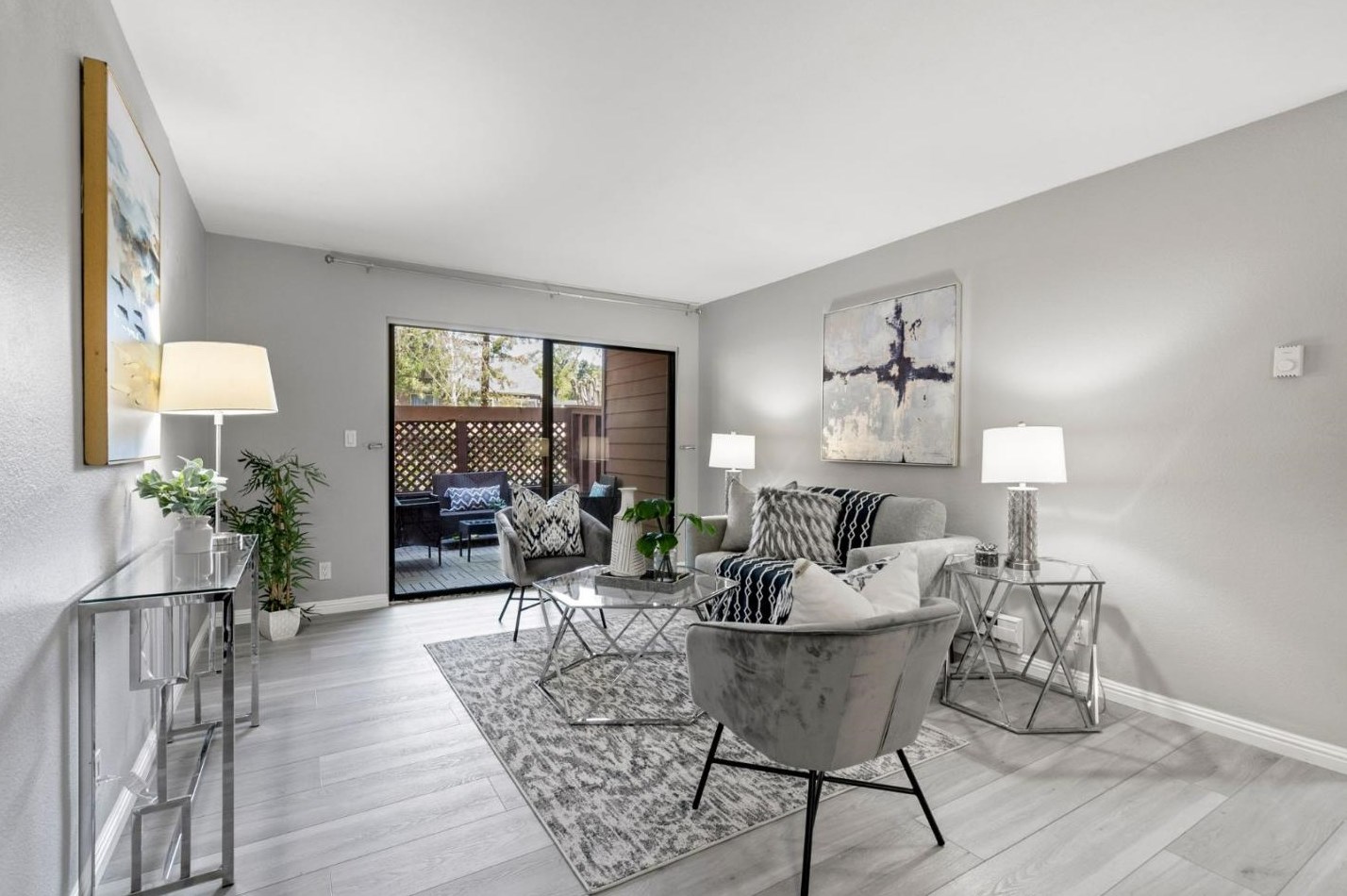 1022 Yarwood Ct, San Jose CA  95128-4726 exterior