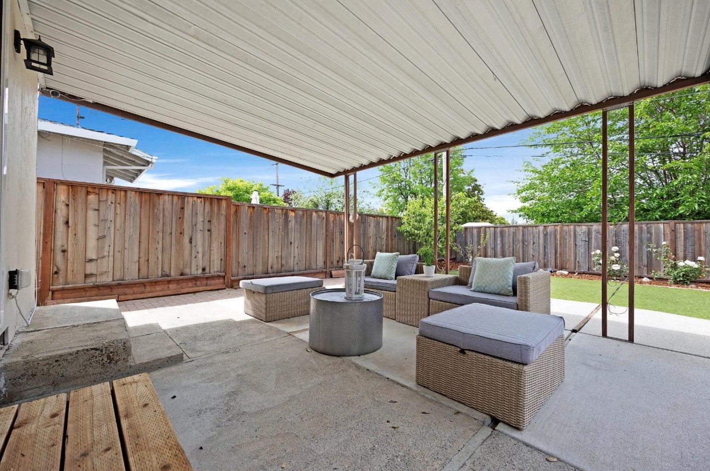 4737 Denevi Dr, San Jose CA  95130-2107 exterior