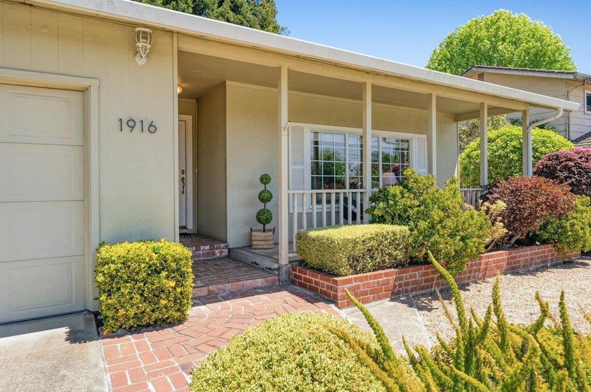 1916 Lotman Dr., Santa Cruz, CA 95062