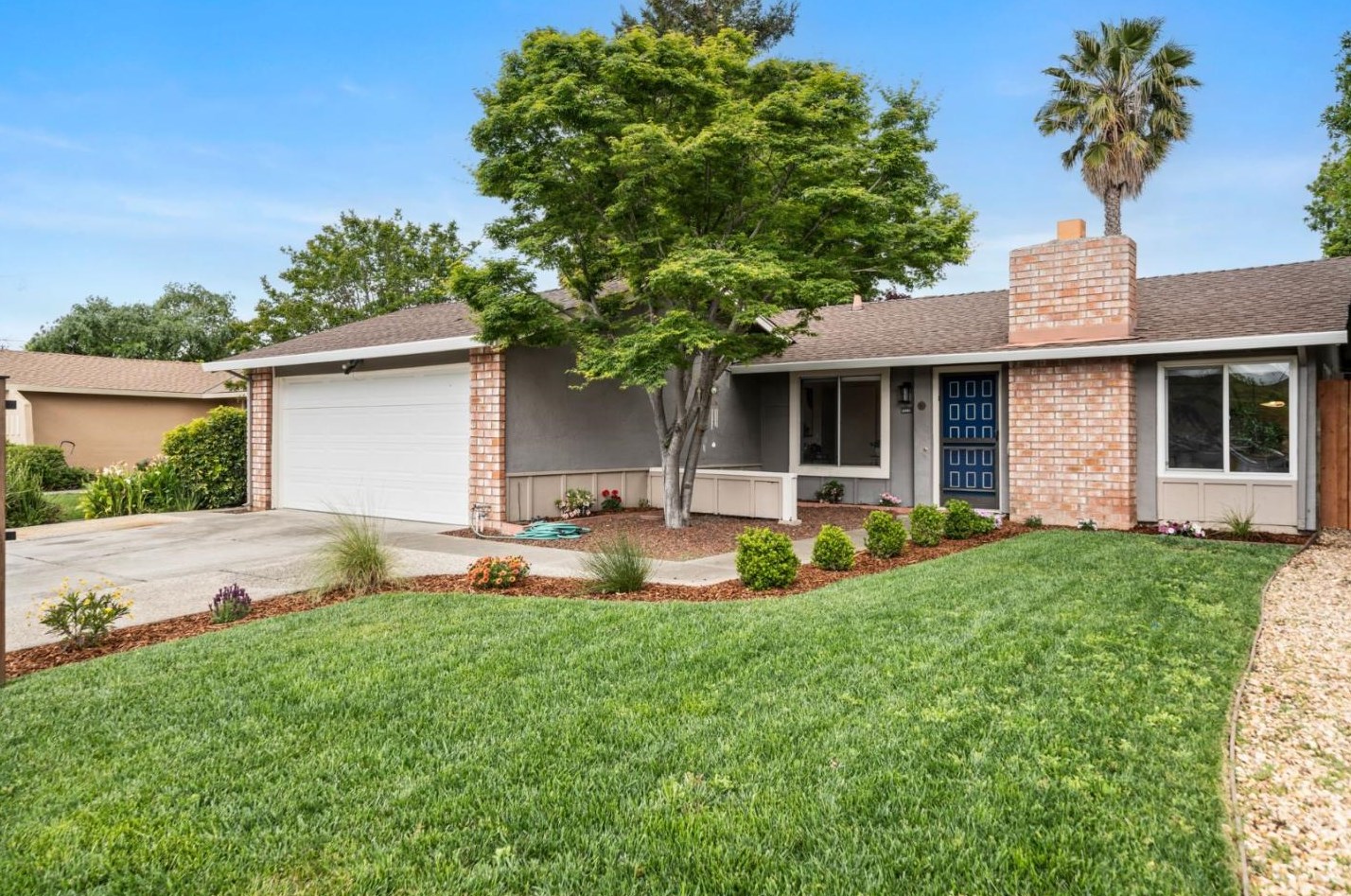 2363 Ridgeglen Way, San Jose, CA 95133-2325