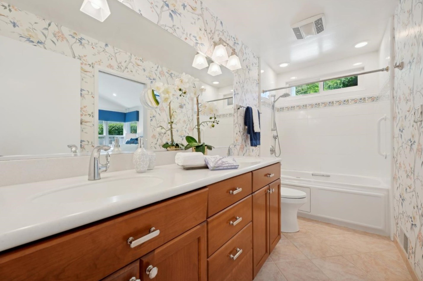 6514 Hercus Ct, San Jose CA  95119-1916 exterior