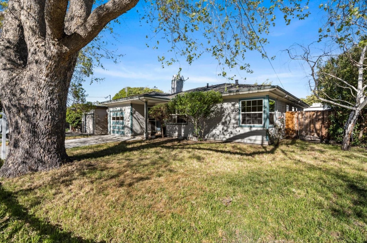 560 Manzanita Ave, Sunnyvale, CA 94085-3623