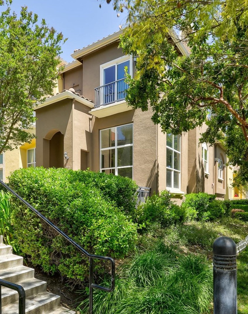 61 Esfahan Dr, San Jose, CA 95111-3118
