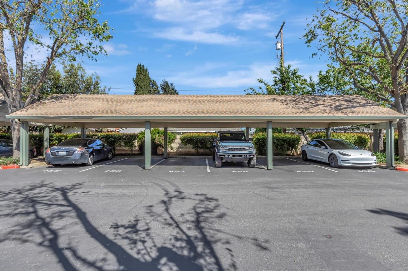 1072 Summerplace Dr, San Jose CA  95122-3366 exterior