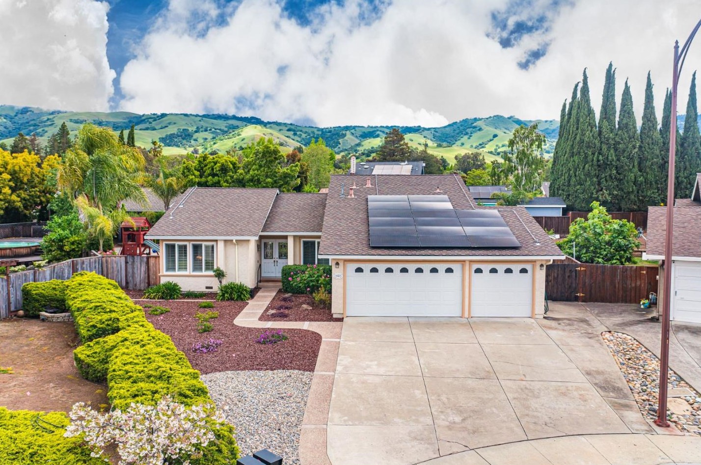 3047 Hounds Estates Ct, San Jose, CA 95135-1359