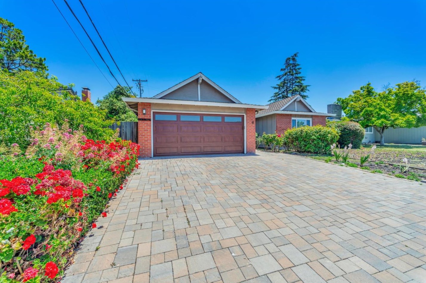 975 San Pierre Way, Mountain View, CA 94043