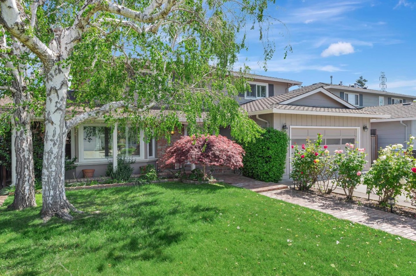 2567 Hill Park Dr, San Jose, CA 95124-1733