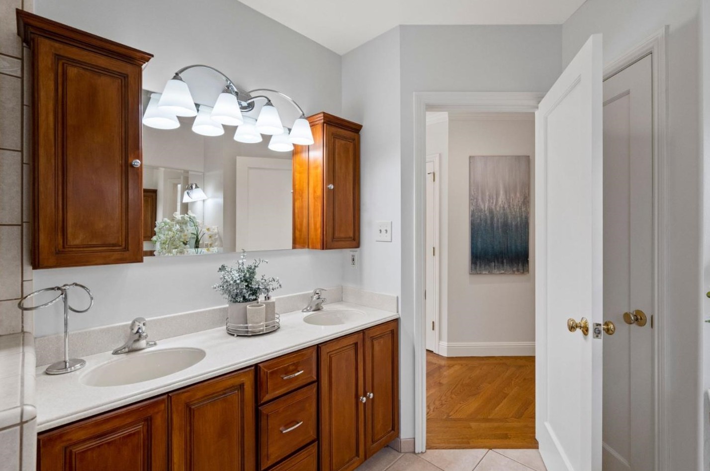 415 Elder Ave, Millbrae CA  94030-2432 exterior