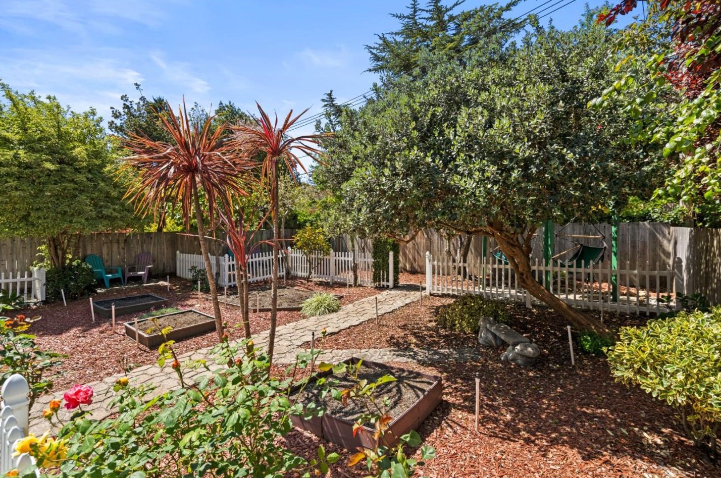 415 Elder Ave, Millbrae CA  94030-2432 exterior