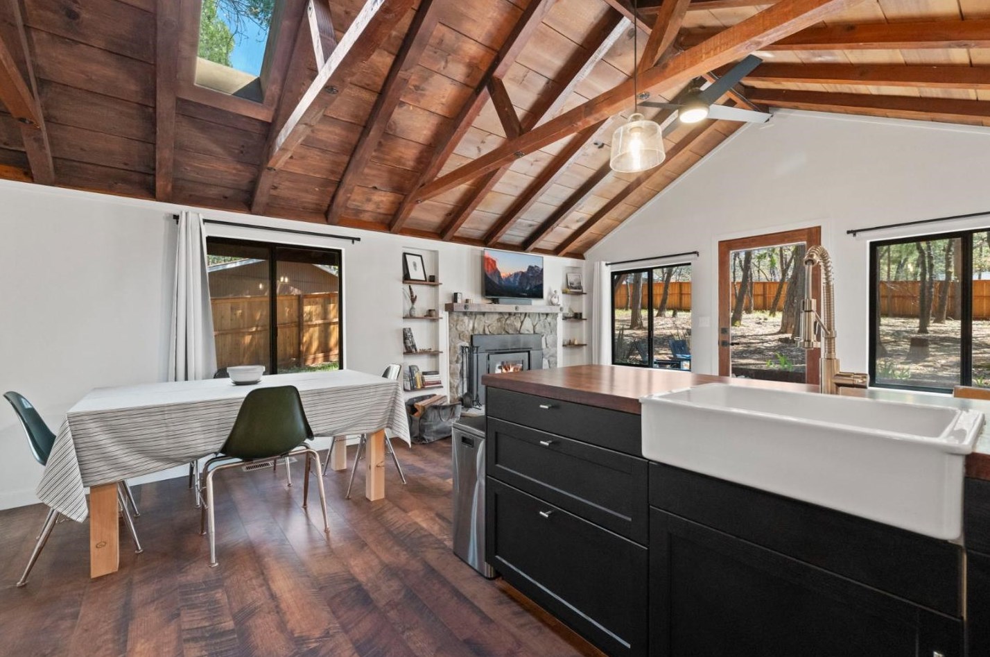 16538 Estralita Dr, Sonora CA  95370-9539 exterior