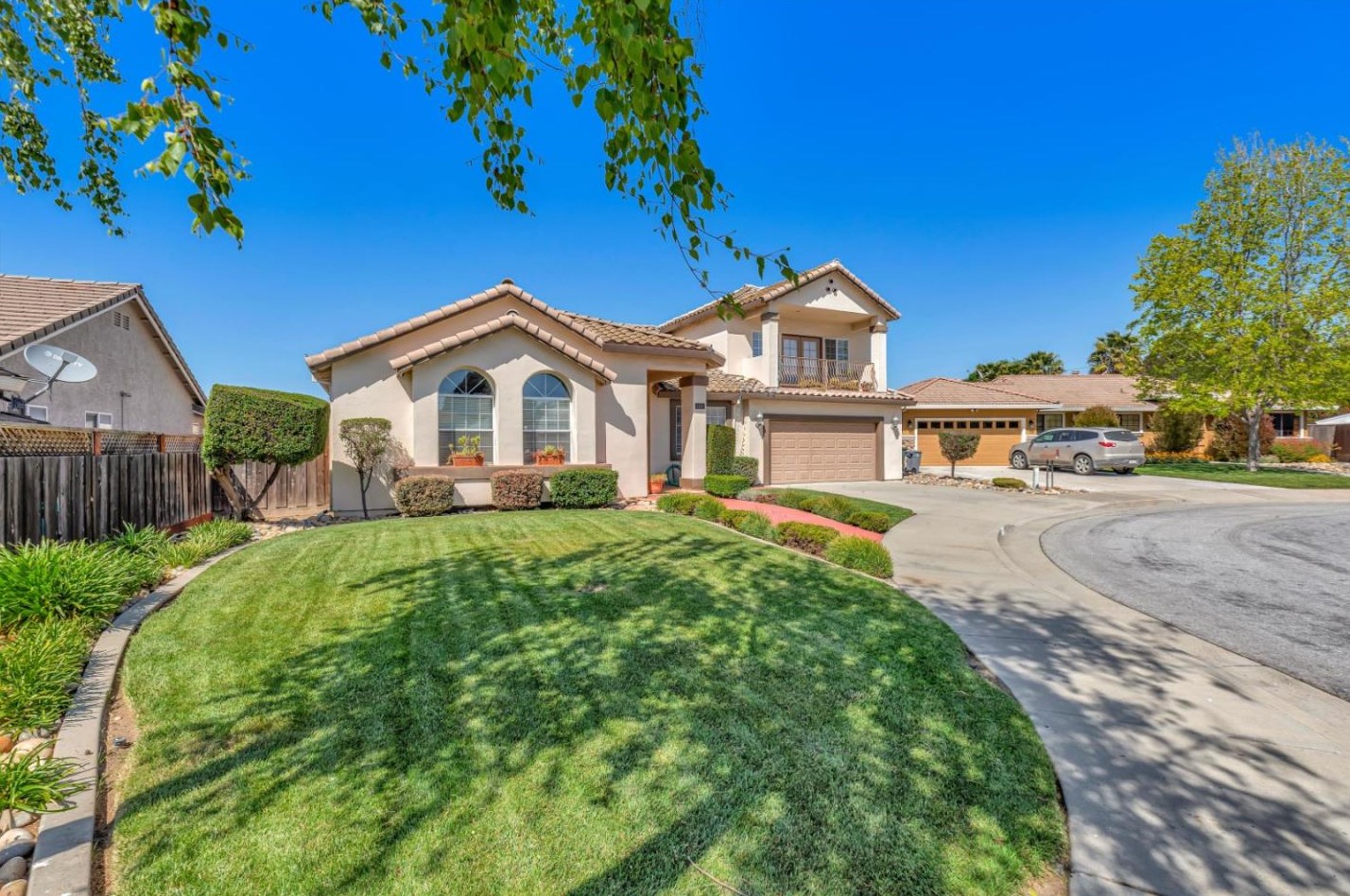 1641 Albion Ct, Hollister, CA 95023
