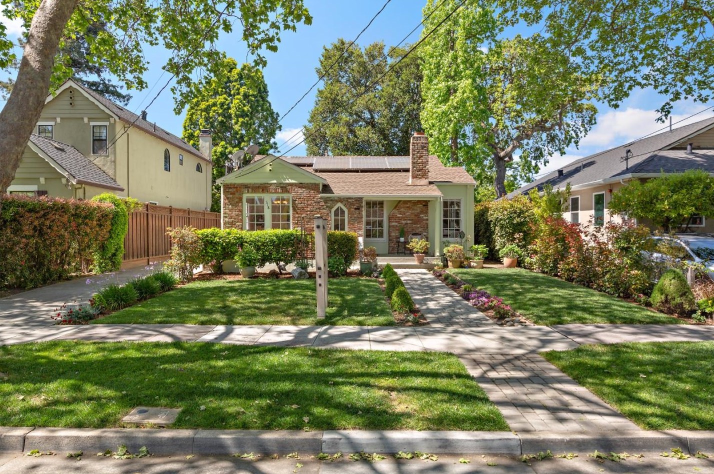 518 Grand St, Redwood City, CA 94062