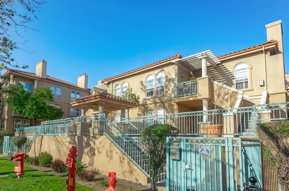 952 S 11th St 132, San Jose, CA 95112