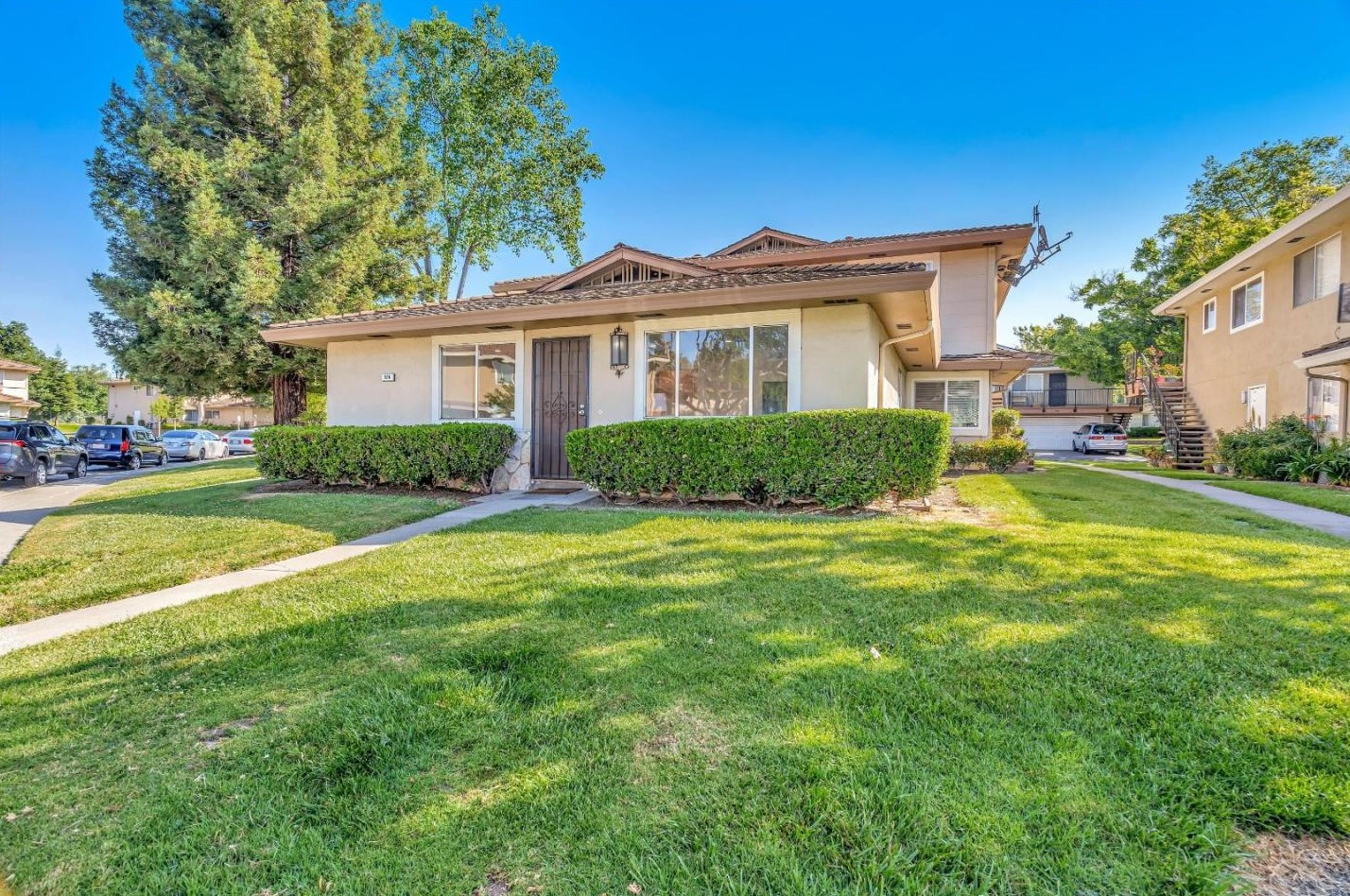 926 Gilchrist Dr 1, San Jose, CA 95133