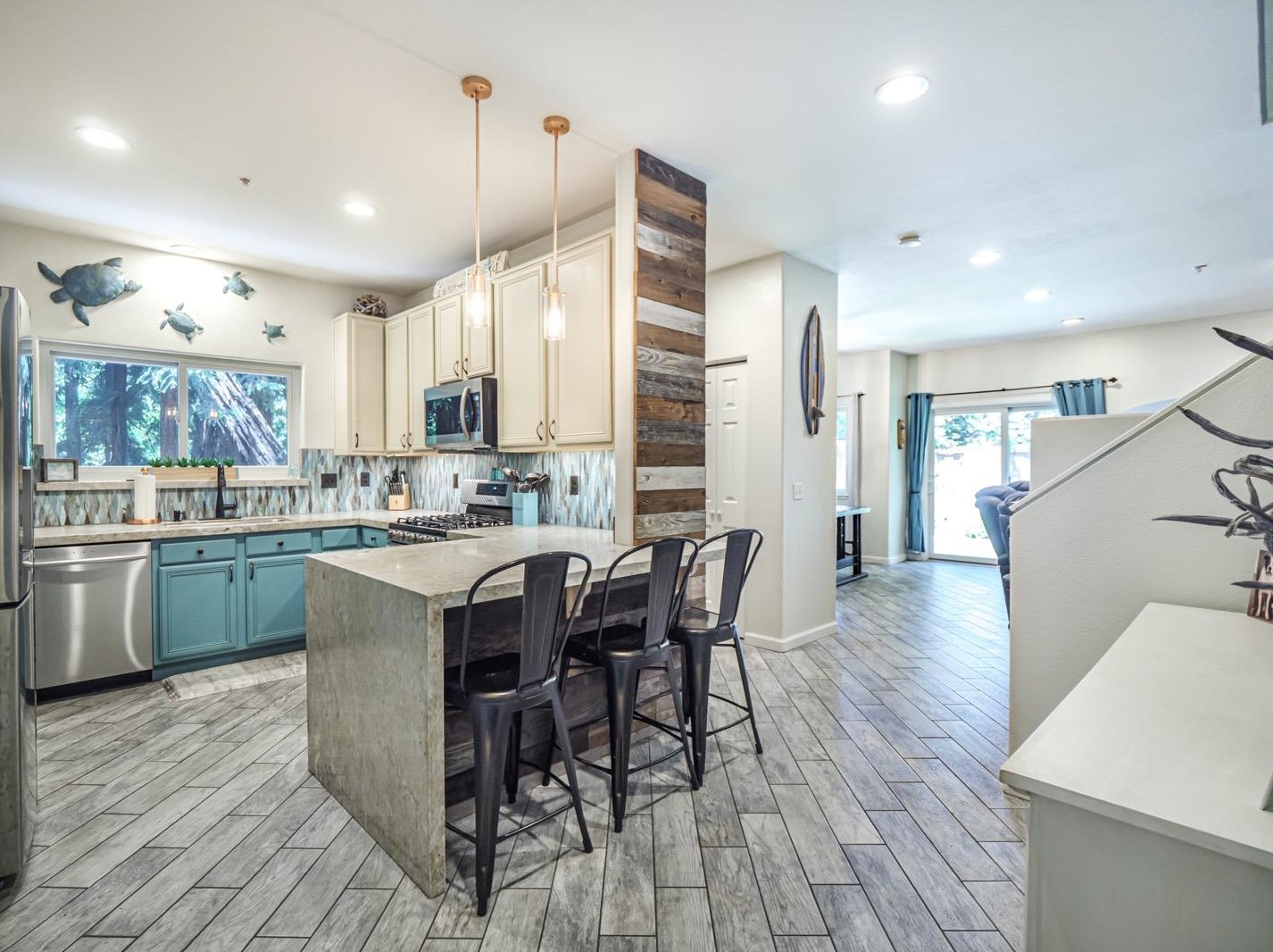 240 Carrera Cir, Aptos, CA 95003