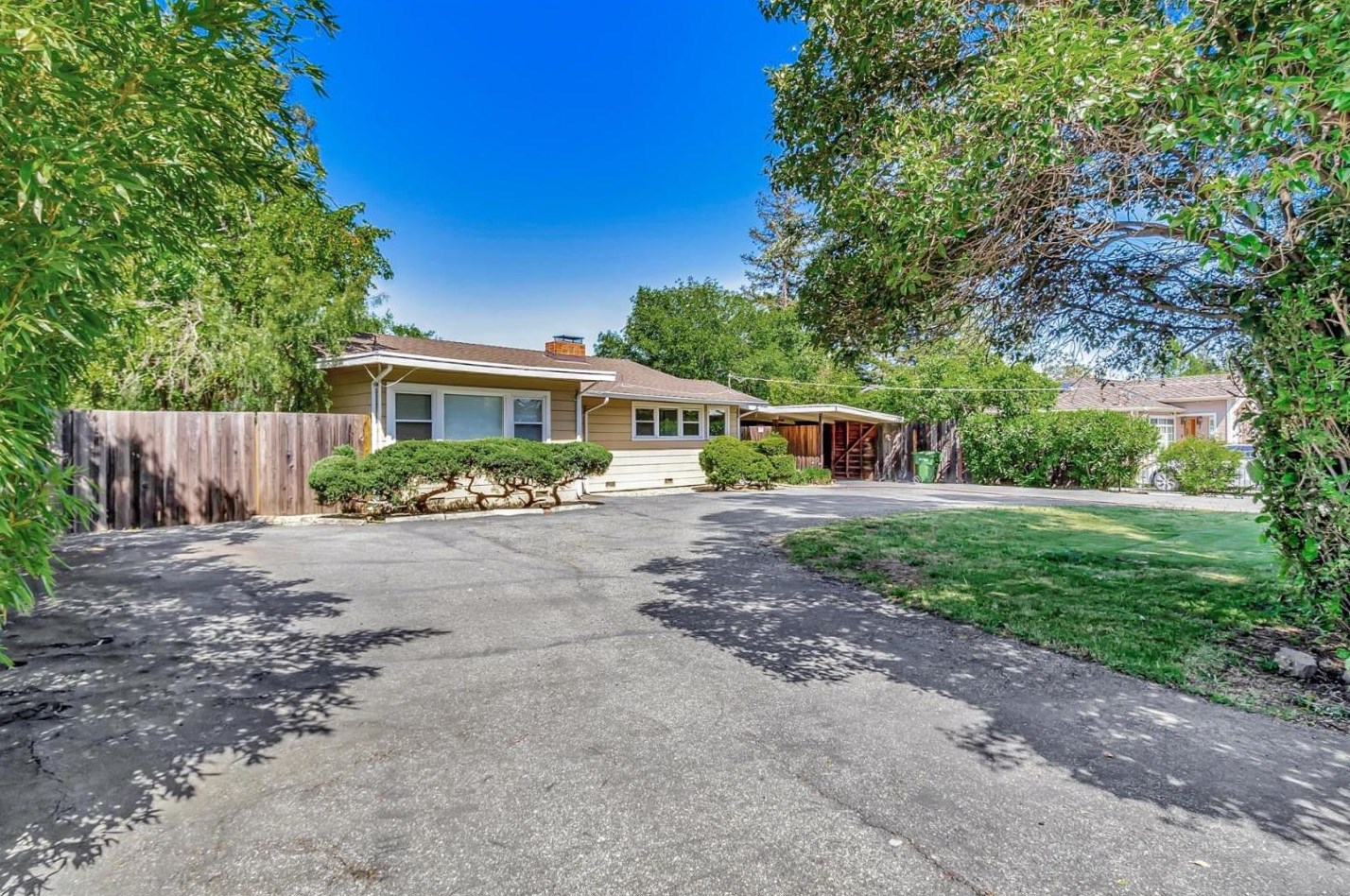 1285 Capri Dr, Campbell, CA 95008-6816