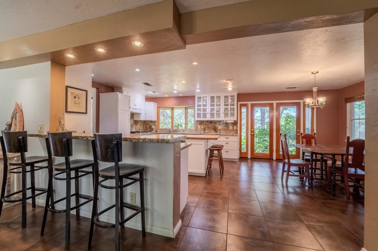 7259 White Oak Ln, Browns Valley, CA 95918-9673