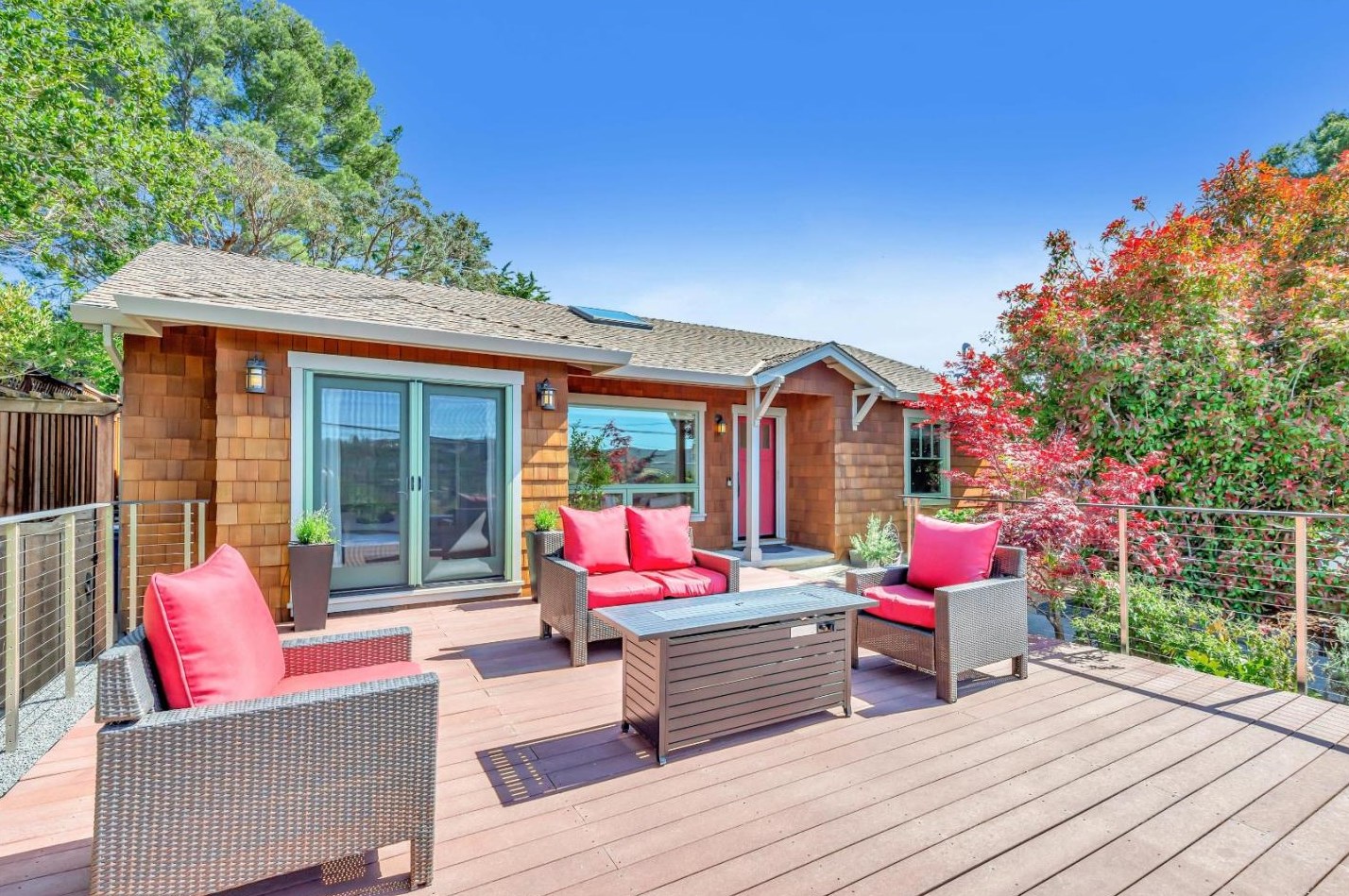 342 Lakeview Way, Redwood City, CA 94062