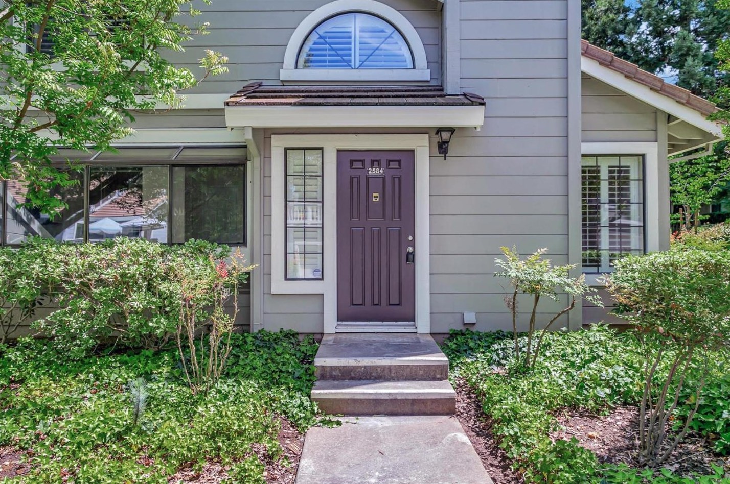 2584 Yerba Bank Ct, San Jose, CA 95121
