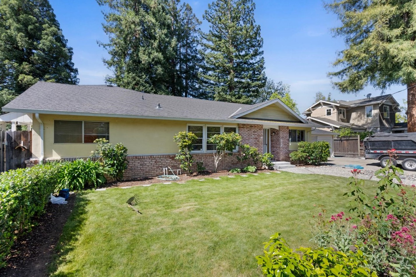 4058 Laguna Way, Palo Alto, CA 94306