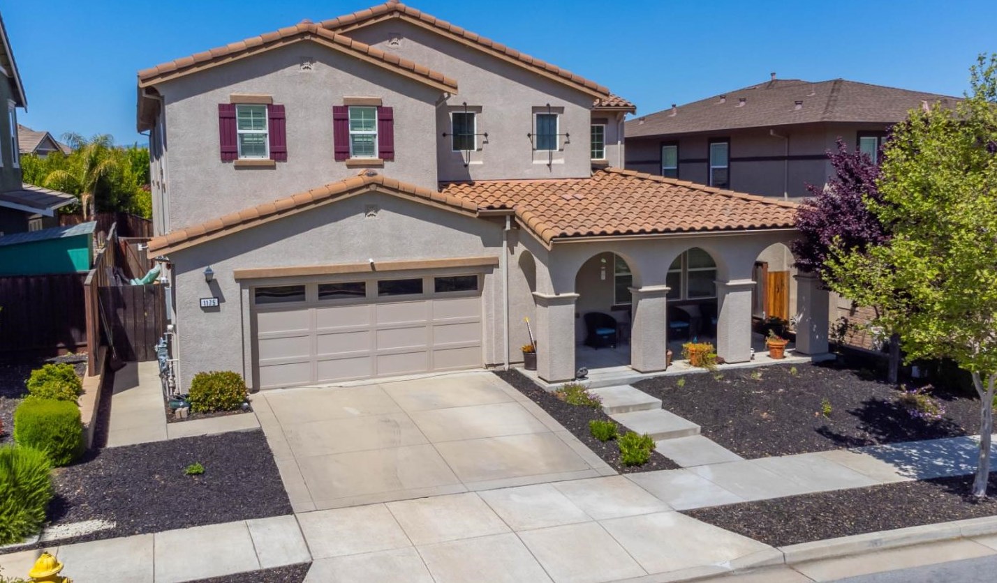 1175 Oak Brook Way, Gilroy, CA 95020-3431