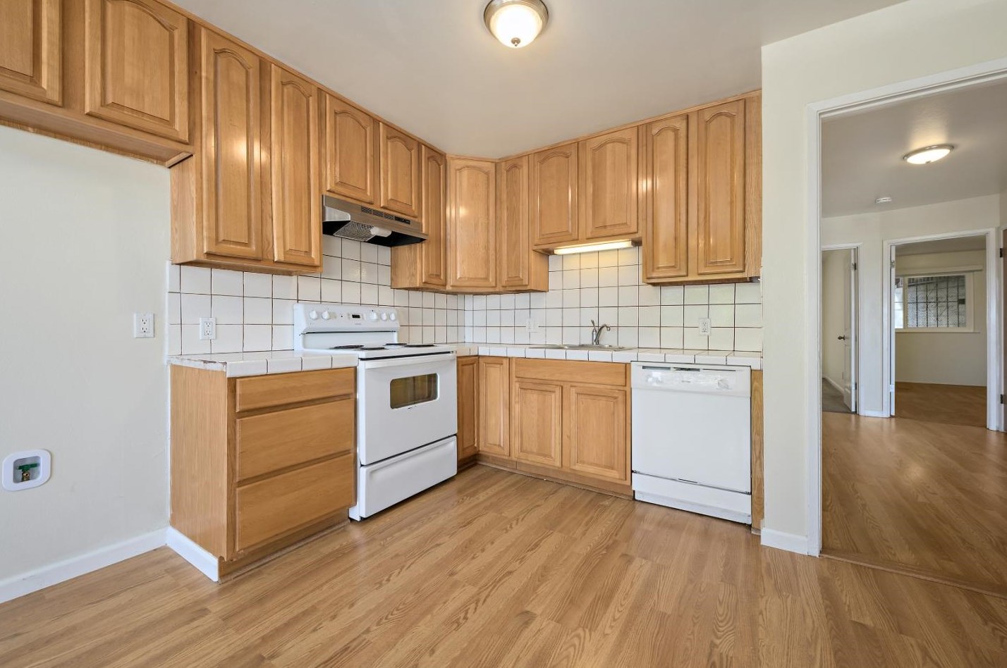 771 Templeton Ave, Daly City CA  94014-1260 exterior